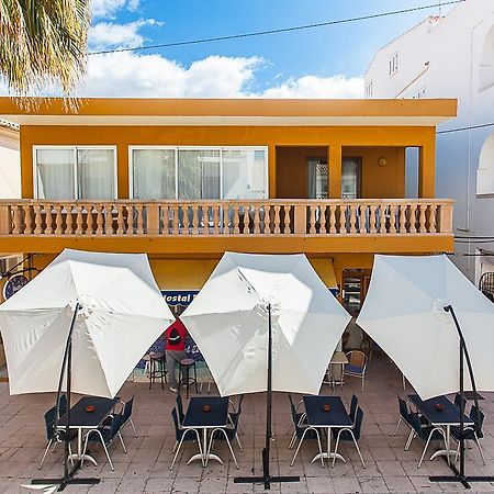 Hostal Doris Colonia de Sant Jordi Екстериор снимка