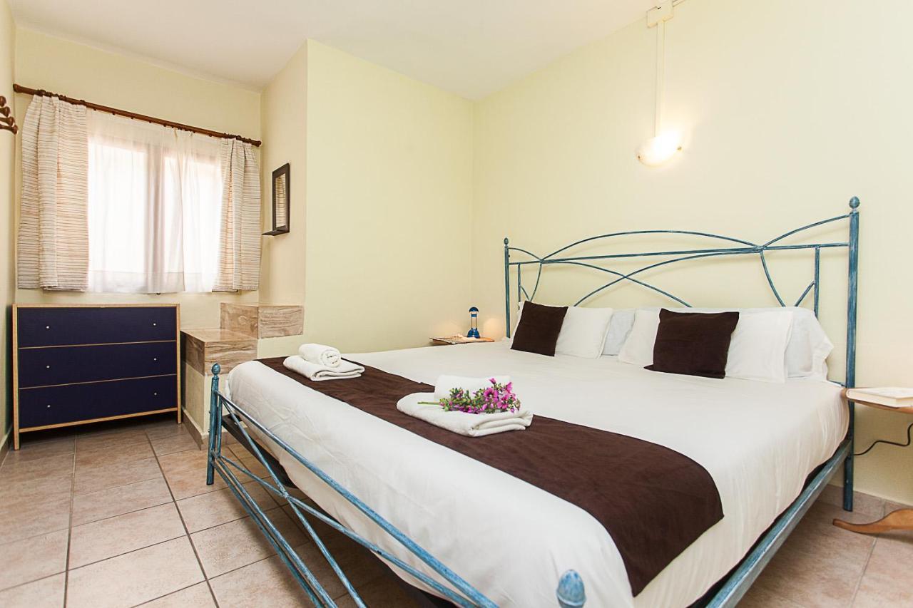 Hostal Doris - Adults Only Colonia de Sant Jordi Екстериор снимка