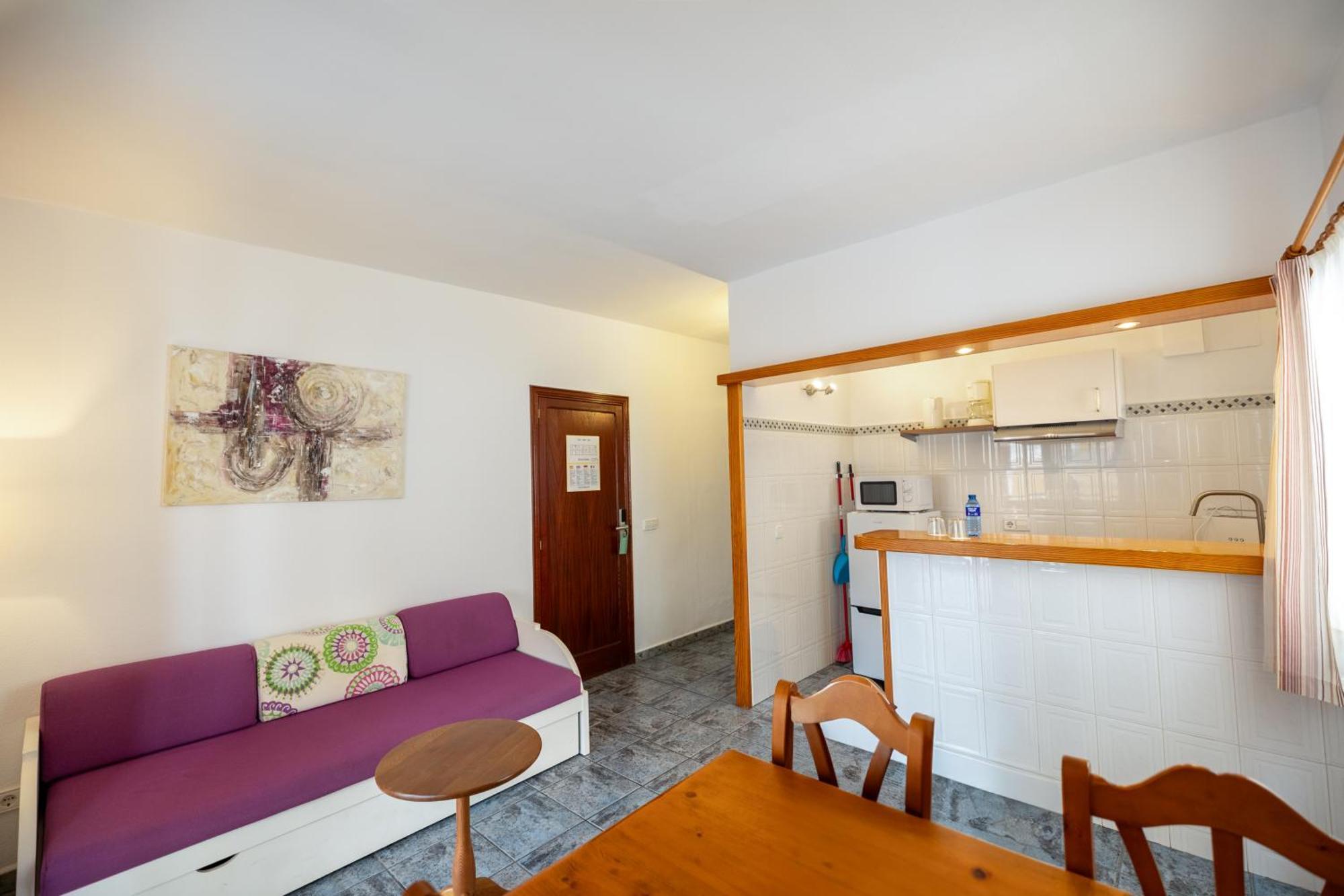 Hostal Doris - Adults Only Colonia de Sant Jordi Стая снимка