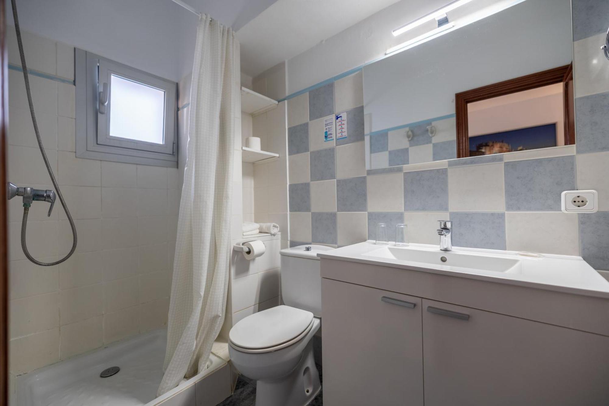 Hostal Doris - Adults Only Colonia de Sant Jordi Стая снимка