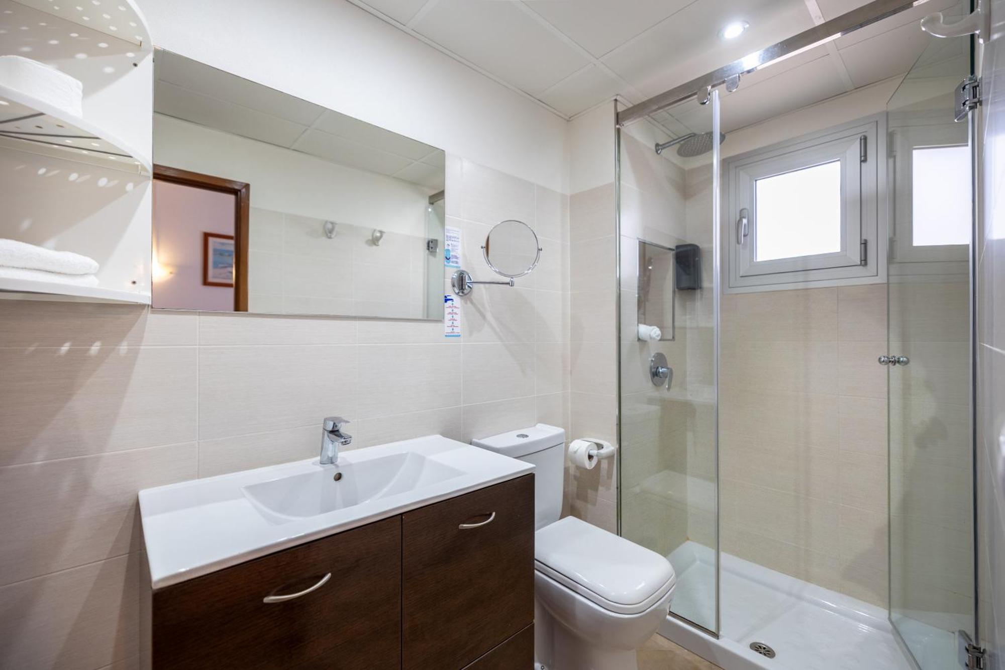 Hostal Doris - Adults Only Colonia de Sant Jordi Екстериор снимка