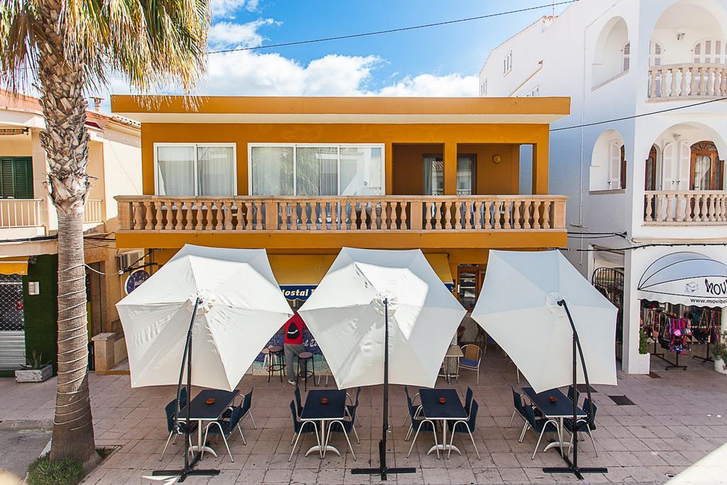 Hostal Doris - Adults Only Colonia de Sant Jordi Екстериор снимка